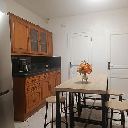 Homestay Tourcoing Bagian luar foto