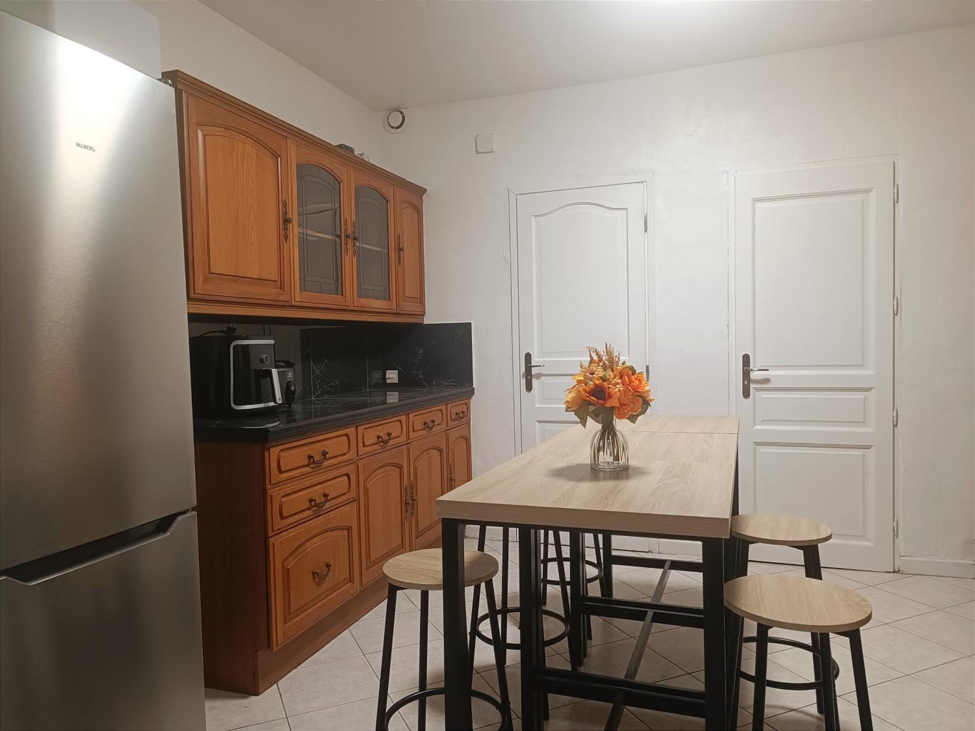 Homestay Tourcoing Bagian luar foto