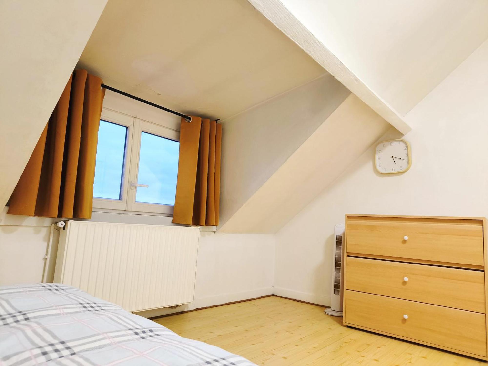 Homestay Tourcoing Bagian luar foto